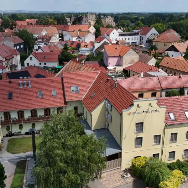 Relax Hotel Stork, hotel v Lednici