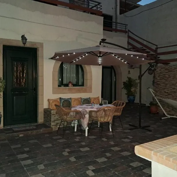 Anthias Beach Home, hotel in Archangelos