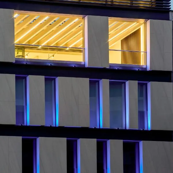 Fasma Suites Luxury Apartments in Piraeus, hotel in Piraeus