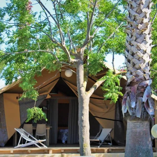 Village Glamping Biscione, hotel a Petrosino