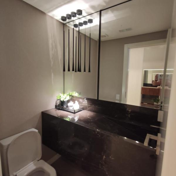 lindo apto 3 Suites 50m do mar