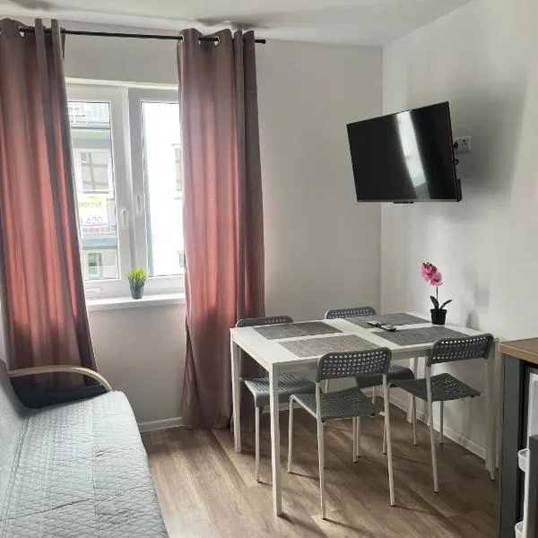 Apartament 44A Dębina I 400 m do plażyl przyjazny rowerzystom, hotelli kohteessa Debina