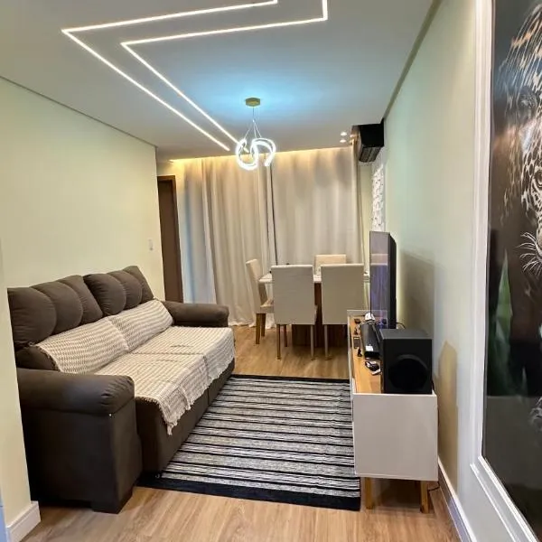 Apartamento na ponta negra 2 quartos, ξενοδοχείο στη Μανάους