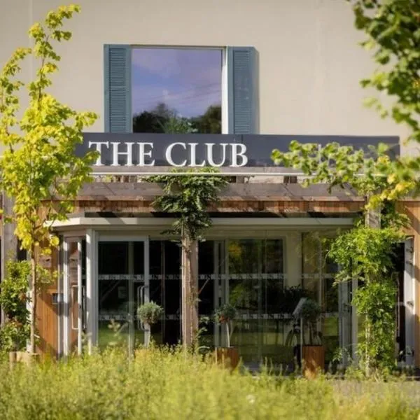 voco The Club - Dublin Gateway by IHG, hotel v destinaci Naas