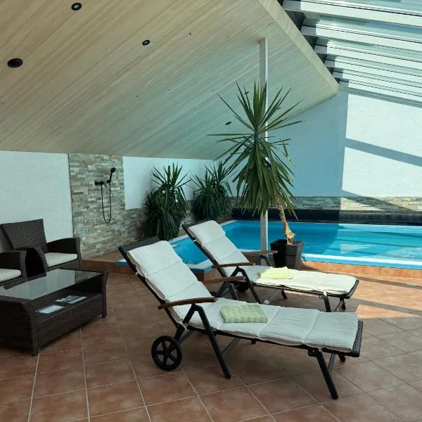 Ferienwohnung & Spa Renate、Sibratsgfällのホテル