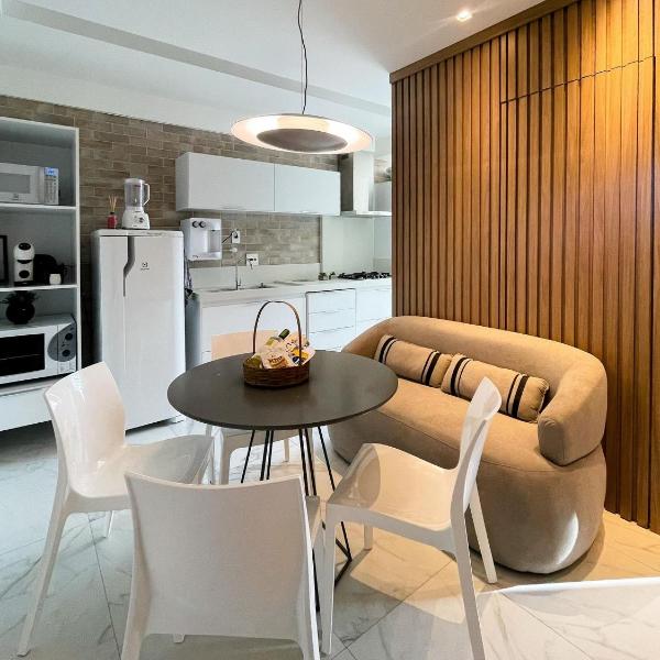 Lindo apartamento na segunda quadra da praia - Foto 4