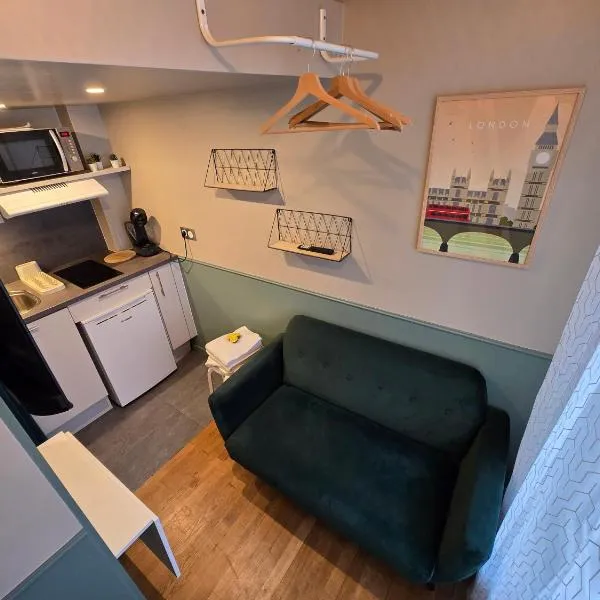 2G- Studio tout équipé avec cuisine proche Paris, hotel v destinaci Issy-les-Moulineaux
