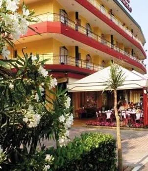 Hotel Corallo, hotel v Eraclea Mare