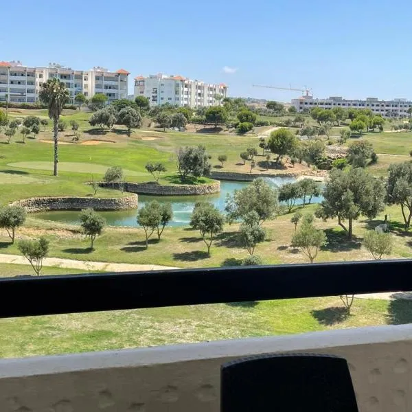 Marina golf asilah numbre 1, hotel in Asilah