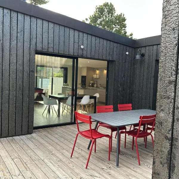 Ty-Du - Bois Brulé - Plage du Sillon - Parking Privé - Ile Tudy, Hotel in Île-Tudy