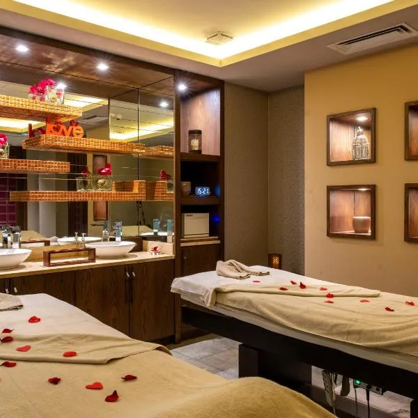 Tiara Miramar Beach Resort, hôtel à Théoule-sur-Mer