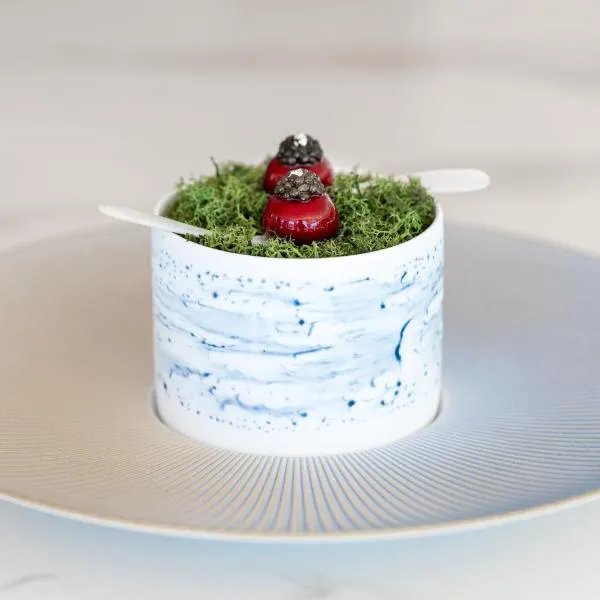 Tiara Miramar Beach Resort, hotel in Théoule-sur-Mer