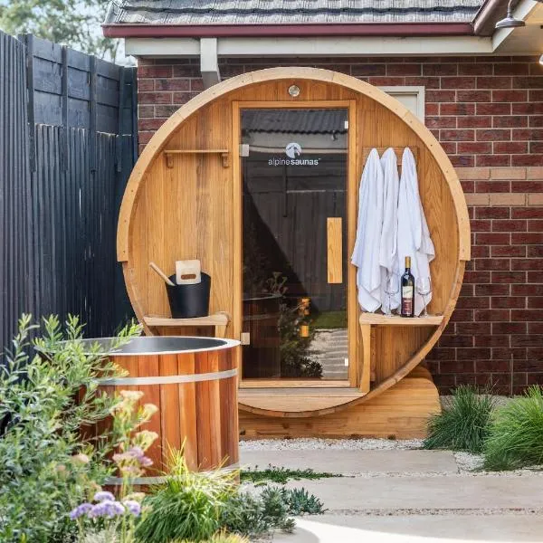 SAUNA & ICE BATH! - Your Health Retreat Escape, hotel v destinaci Capel Sound