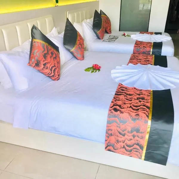 Nausori Plaza Hotel、Vunimonoのホテル