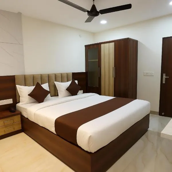 Hotel HH View, hotel in Indore