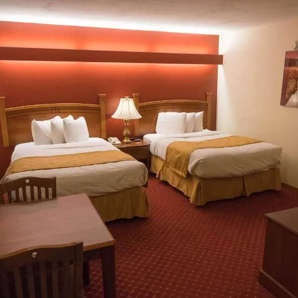 Shepherd Mountain Inn & Suites, hotel v destinaci Pilot Knob
