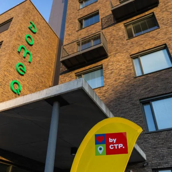 Domeq, hotel in Komárov