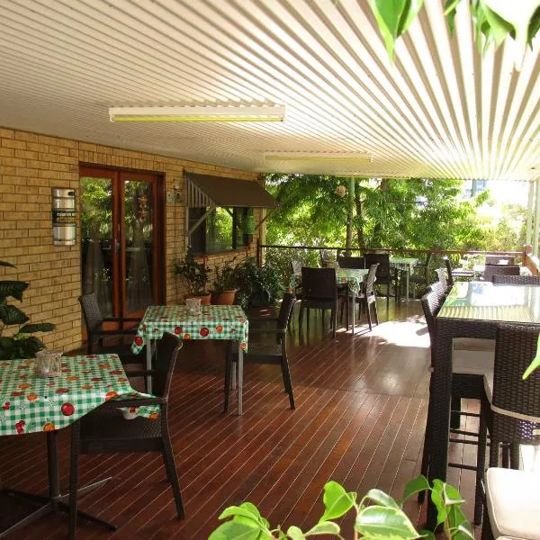 Barcaldine Country Motor Inn, hotel v Barcaldine