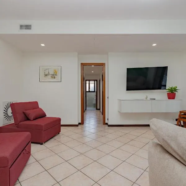 Casa di Shrek 110mq - 6 posti letto- grande terrazzo- MODERN HOME, hotel in Cesate