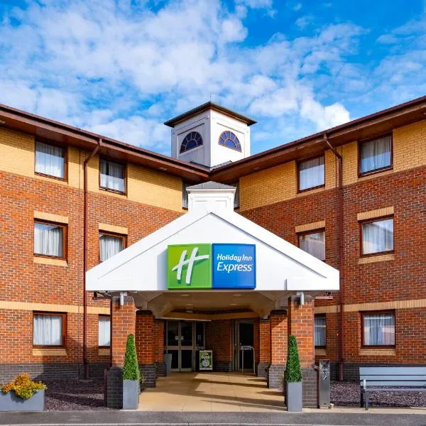 Holiday Inn Express Taunton East by IHG, hotel in Taunton