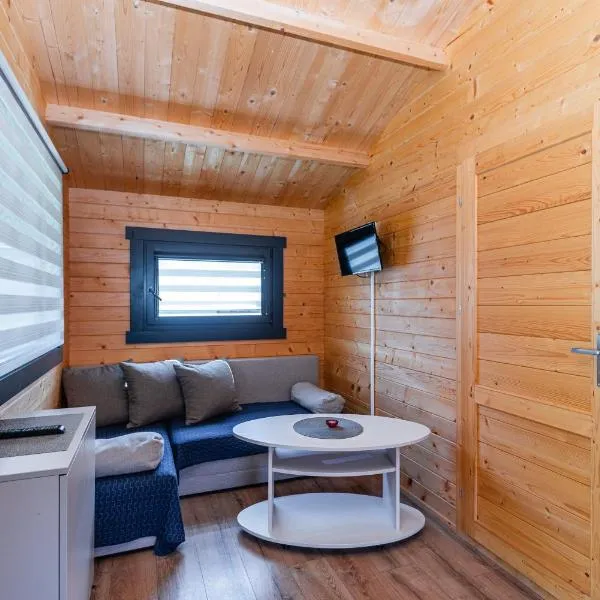 Poilsio nameliai Gulbes takas, hotel a Šventoji