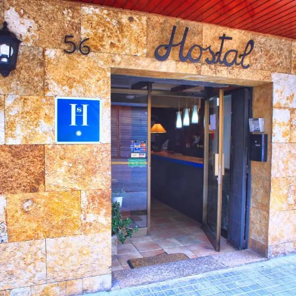Hostal Isabel, hotel v destinaci Blanes