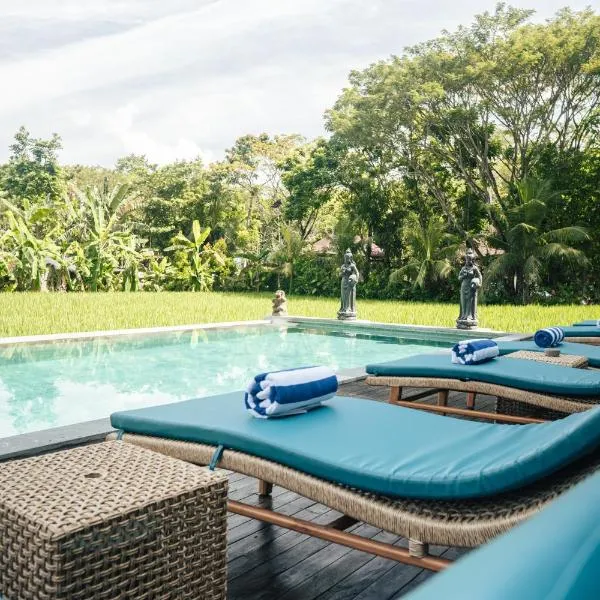 Tropical Space, готель в Убуді