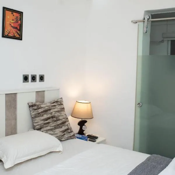 Suit 360 Abuja, hotel di Abuja