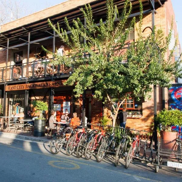 CURIOCITY Backpackers Johannesburg, hotel in Johannesburg