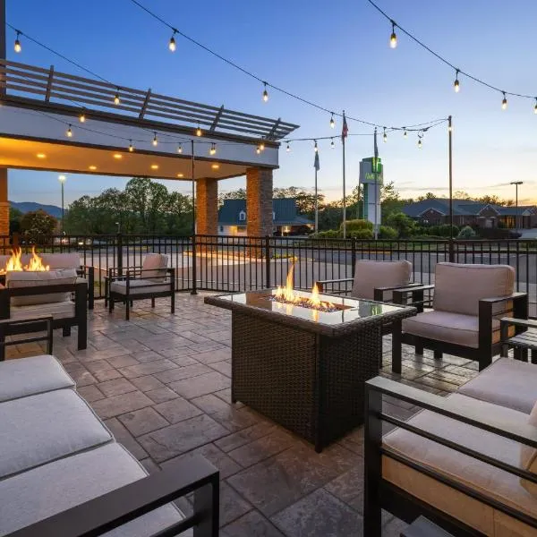 Holiday Inn Roanoke - Tanglewood Route 419 & I 581 by IHG, hotel v destinaci Roanoke