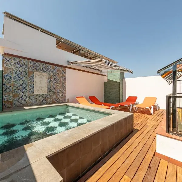 Casa 1862 Heritage Suites by Stay Unique, hotel in Seville