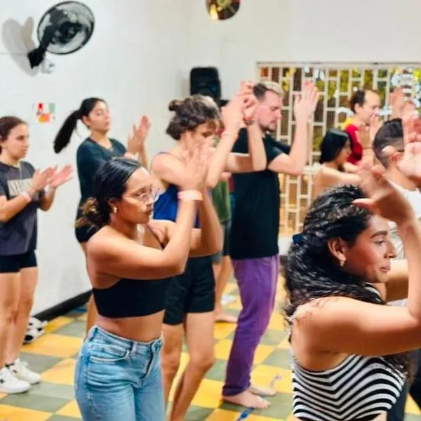 Havana Hostel & Dance School, hotel v destinaci Cali