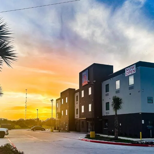 Studio 6 Giddings, hotel in Giddings