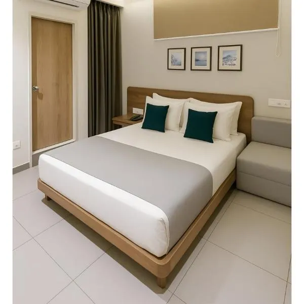 KANT by GoHotels - Near Shree Dwarkadhish Temple, hotel in Dwarka