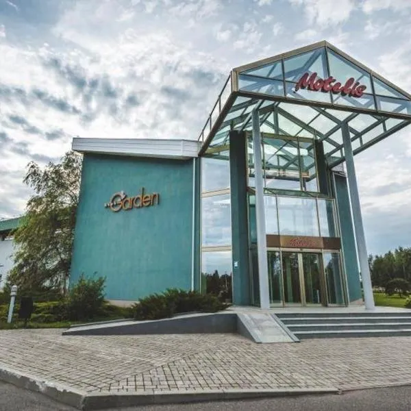Viesnīca Garden, hotel v destinaci Tīnūži