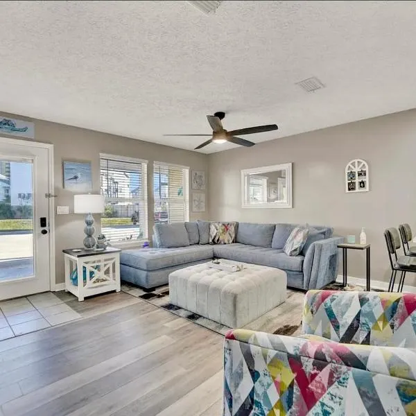 Cozy retreat, hotel in Panama City Beach