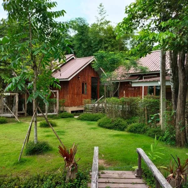 Teak@Teak, hotel in Ban Cha-om