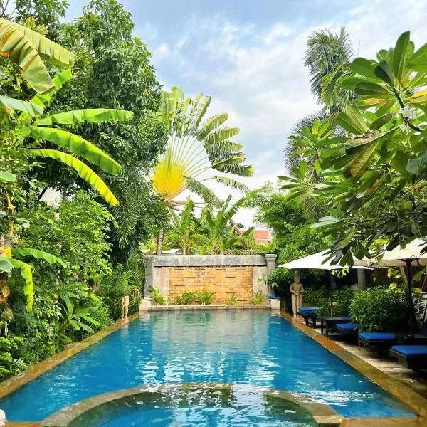 Lika's Family Pool Villa, hotel in Phumĭ Réach Born (1)