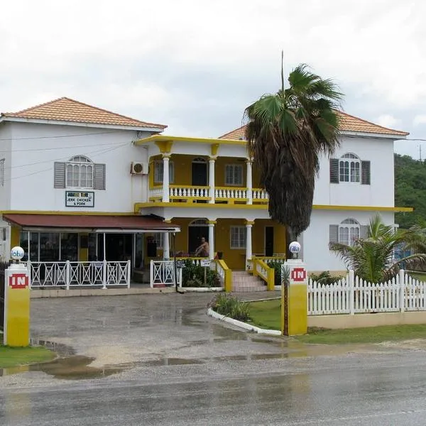 Lucea में, होटल Global Villa Hotel Restaurant and Conference center