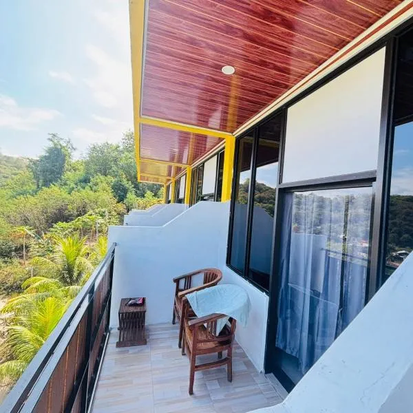 Tarsan Homestay, hotel in Labuan Bajo