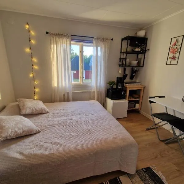 Mysig liten lägenhet i Böda, khách sạn ở Löttorp