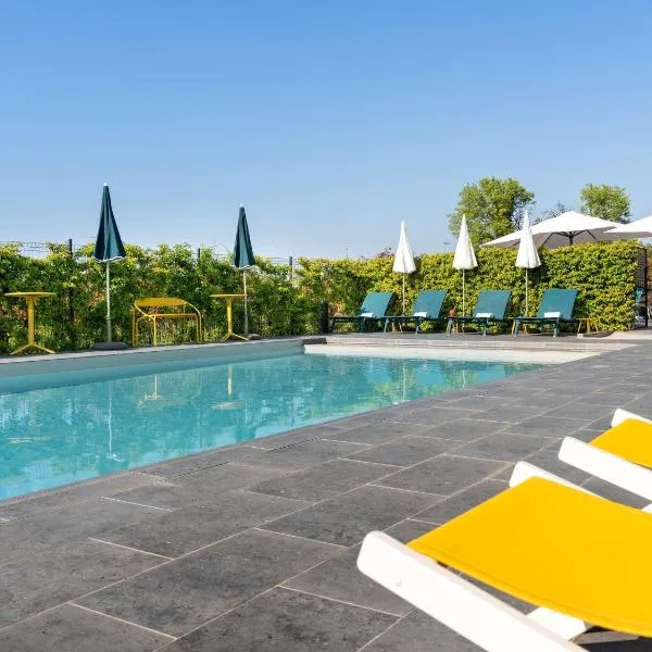 Ibis Styles Miramas, hôtel à Miramas