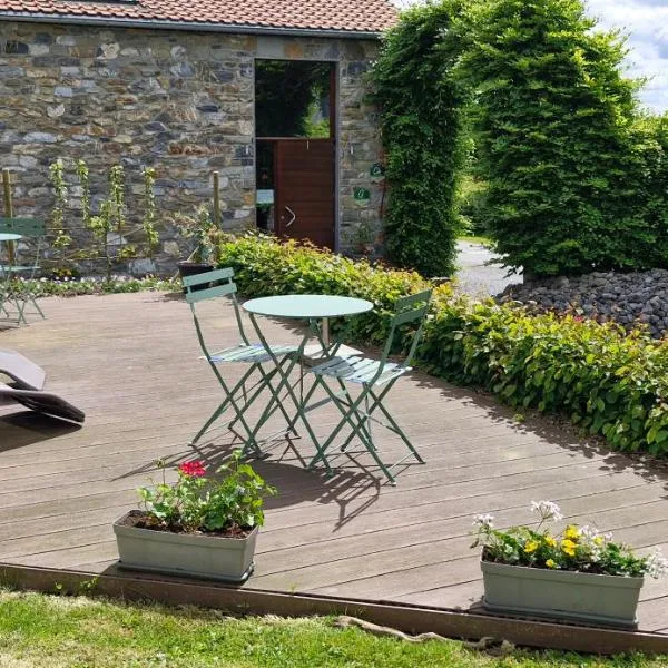 B&B Au Chat'rme des Blanches Pierres, hotel v destinaci Francorchamps