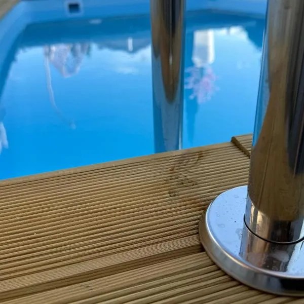 Maisonnette avec Jardin, Piscine, Netflix, hotell sihtkohas Vichy