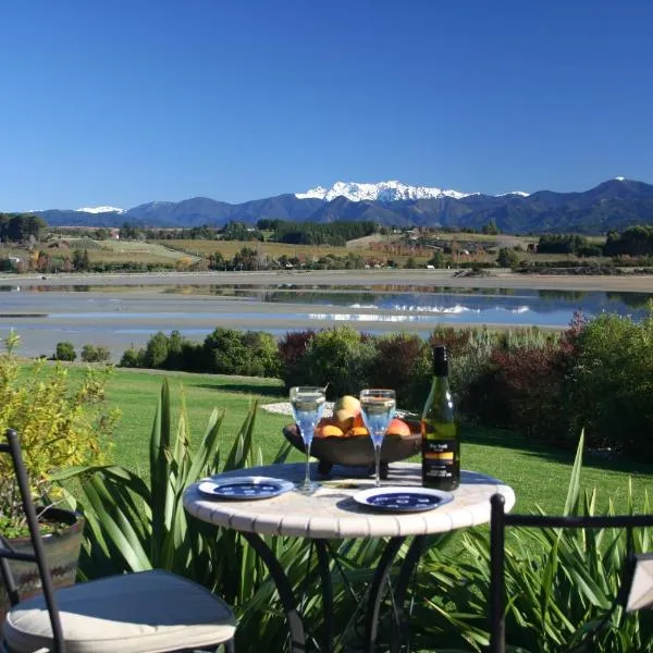 Almyra Waterfront Accommodation, hotel in Tasman
