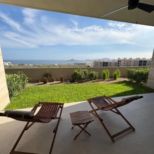 Family-Friendly Oceanview Retreat Resort Access, hotel v mestu Cabo San Lucas
