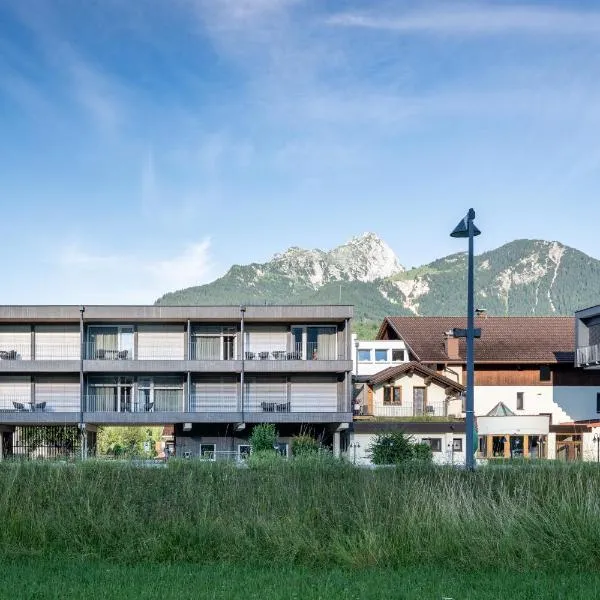 Hotel Gasthof Zum Schwanen, hotel v destinaci Reutte