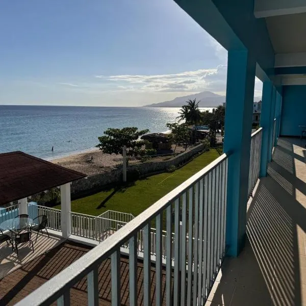 The Grand Begonia Beach Hotel, hotel v destinaci Water Valley