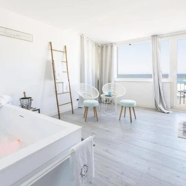 Three Room, khách sạn ở Torre a Mare