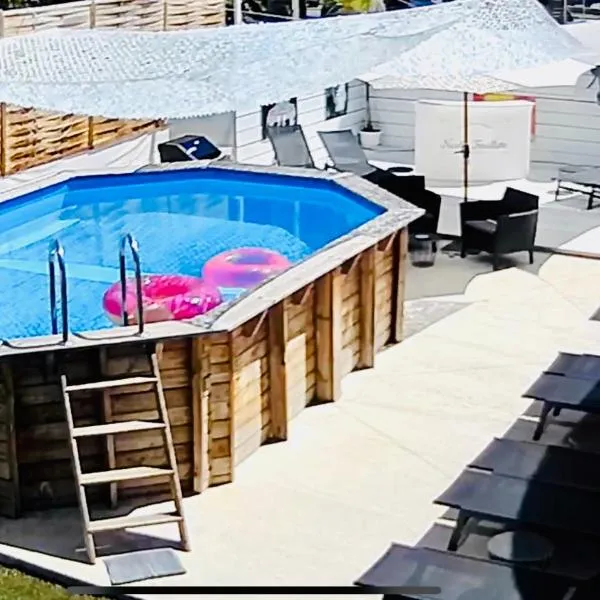 Bungalow avec piscine, hotel em Antibes